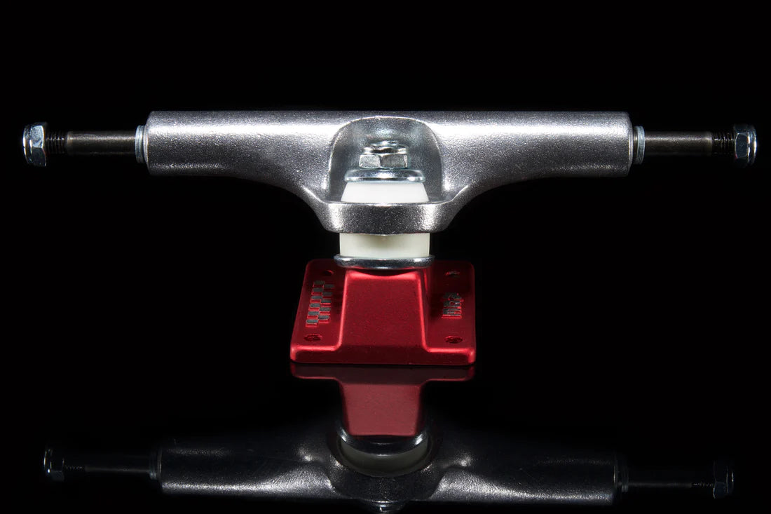 ACE CLASSIC HIGH TRUCK POLISH/RED 44