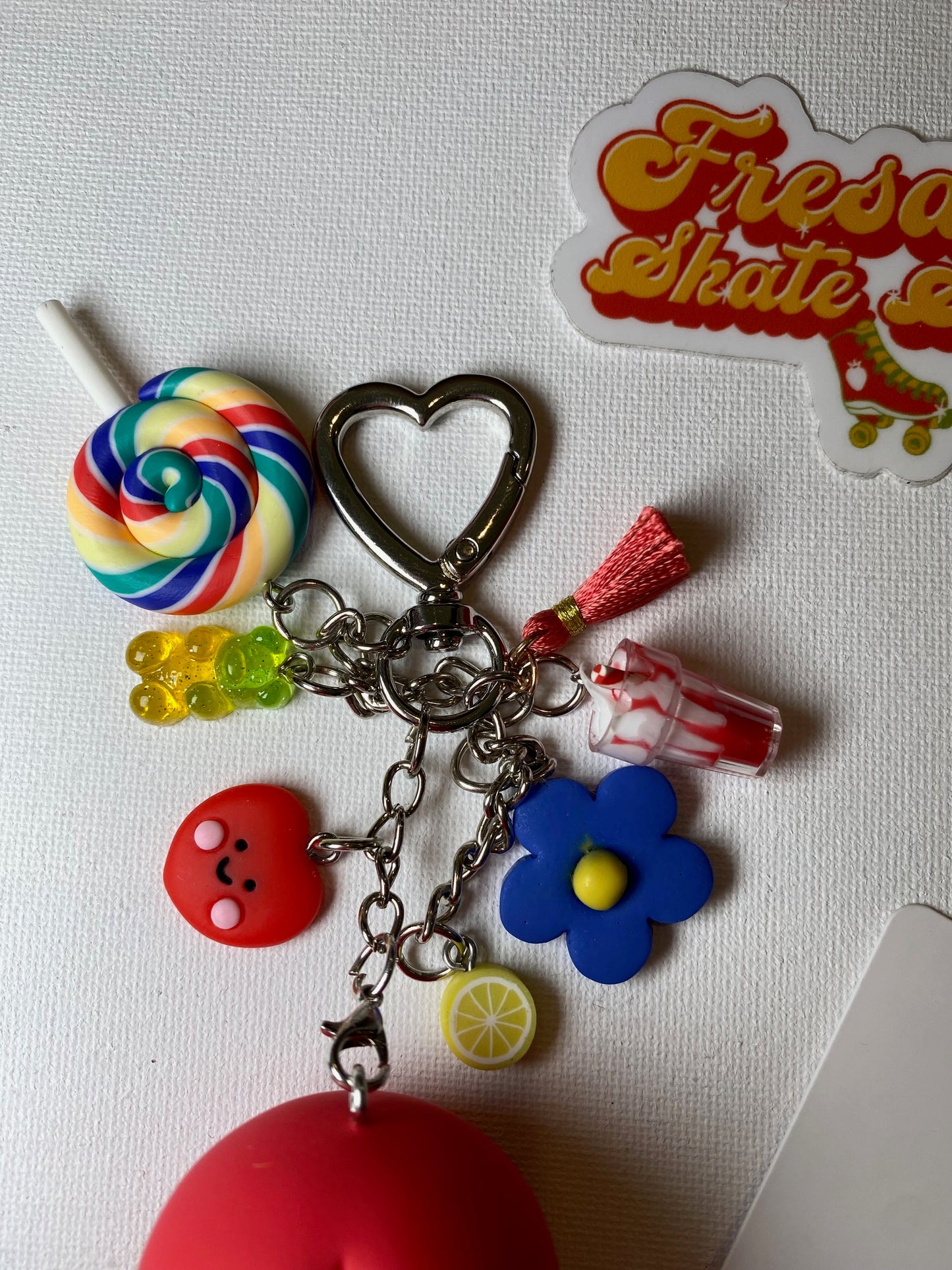 KEYCHAIN CRYBABY LOVE IS LOVE