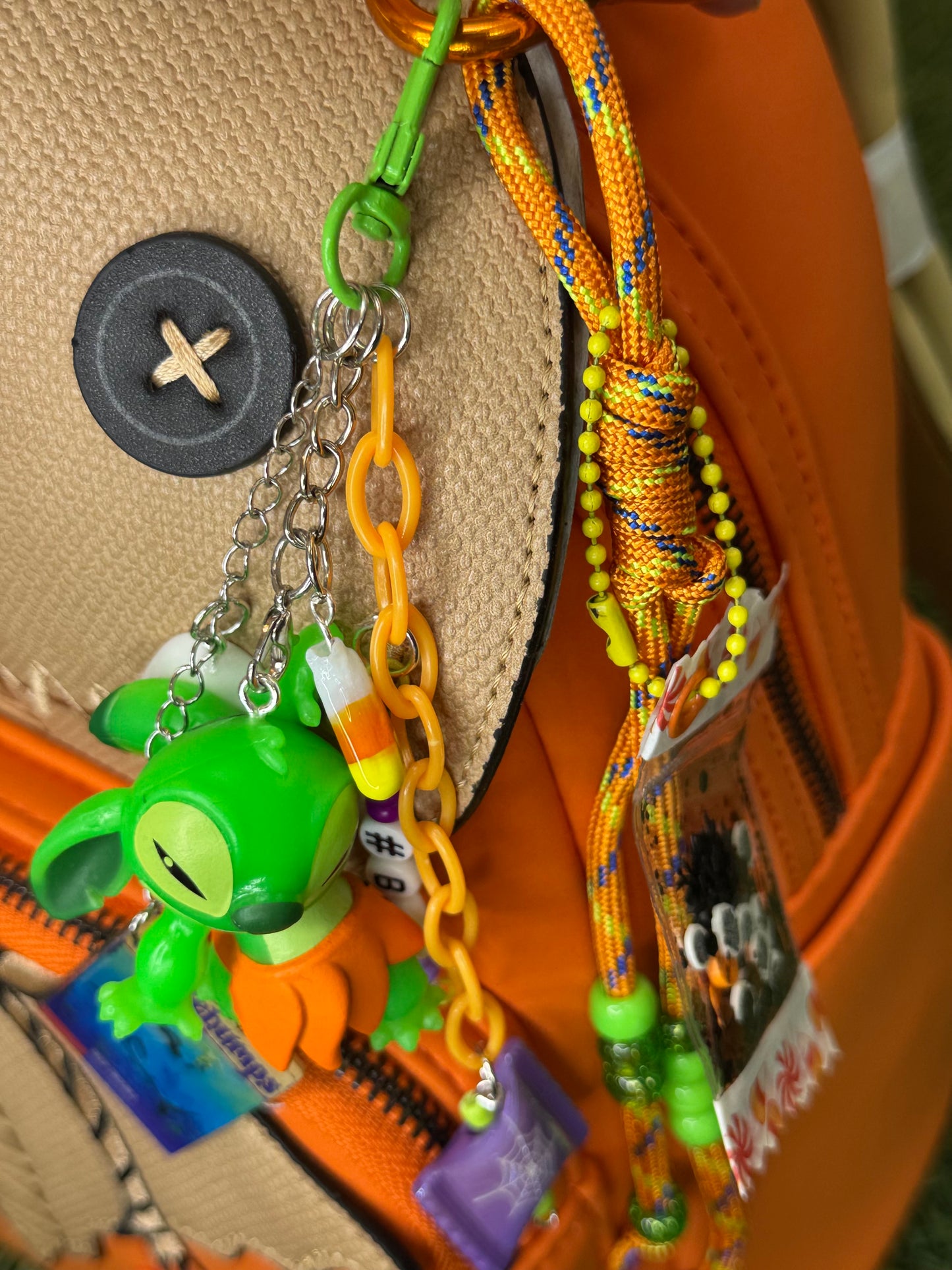LLILO & STICH GREEN KEYCHAIN OR BAG CHARM