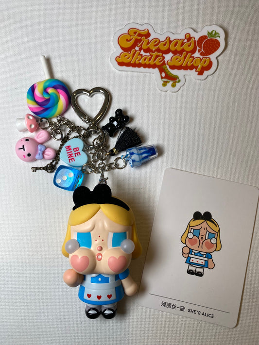 KEYCHAIN CRYBABY SHE’S ALICE