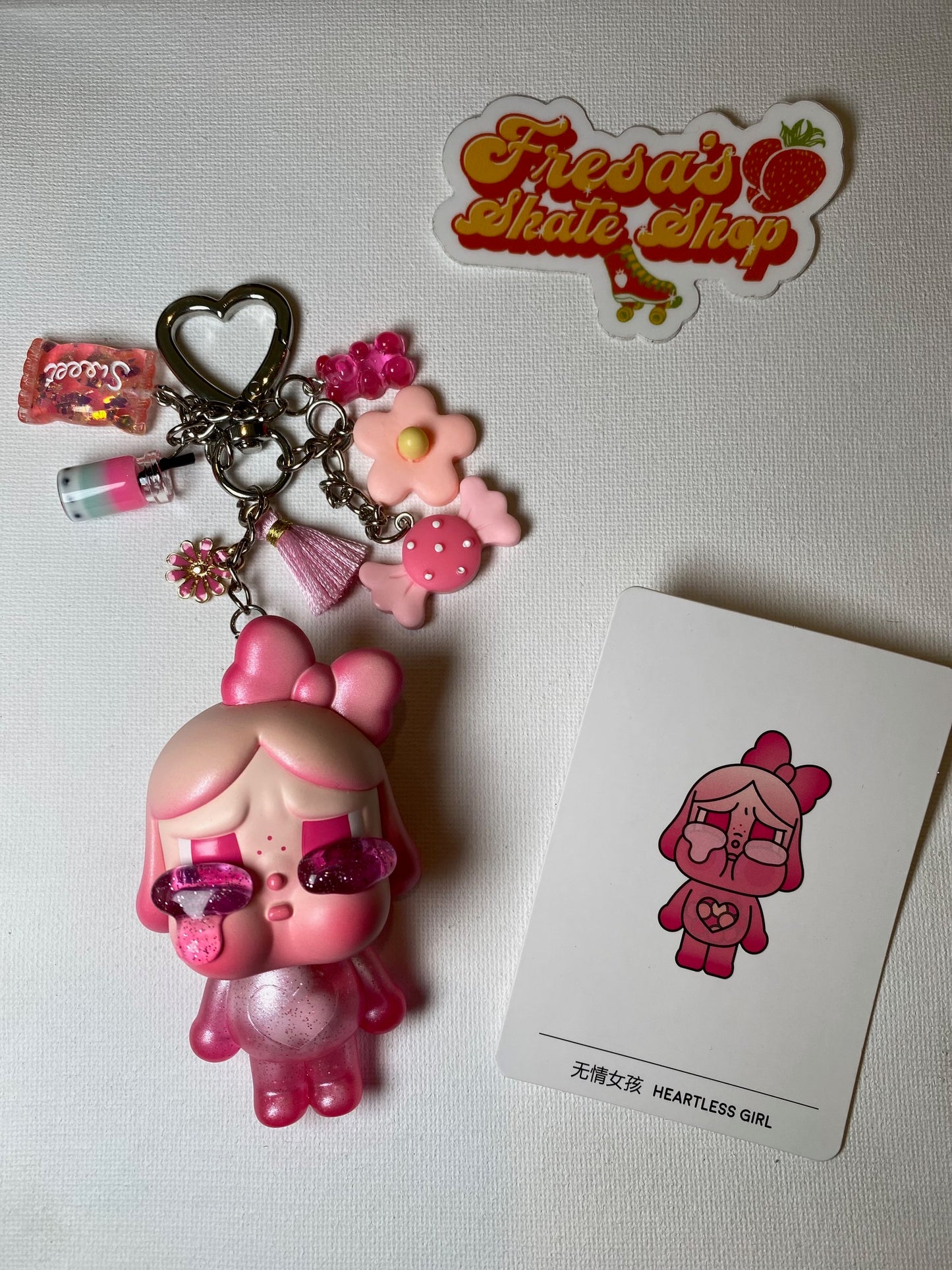 KEYCHAIN CRYBABY HEARTLESS GIRL