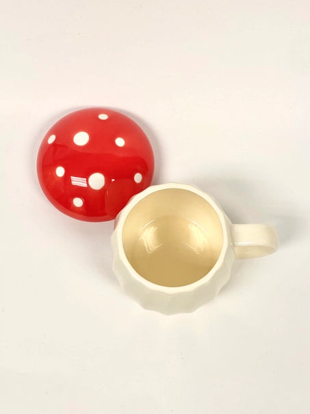 RED MUSHROOM MUG WITH LID