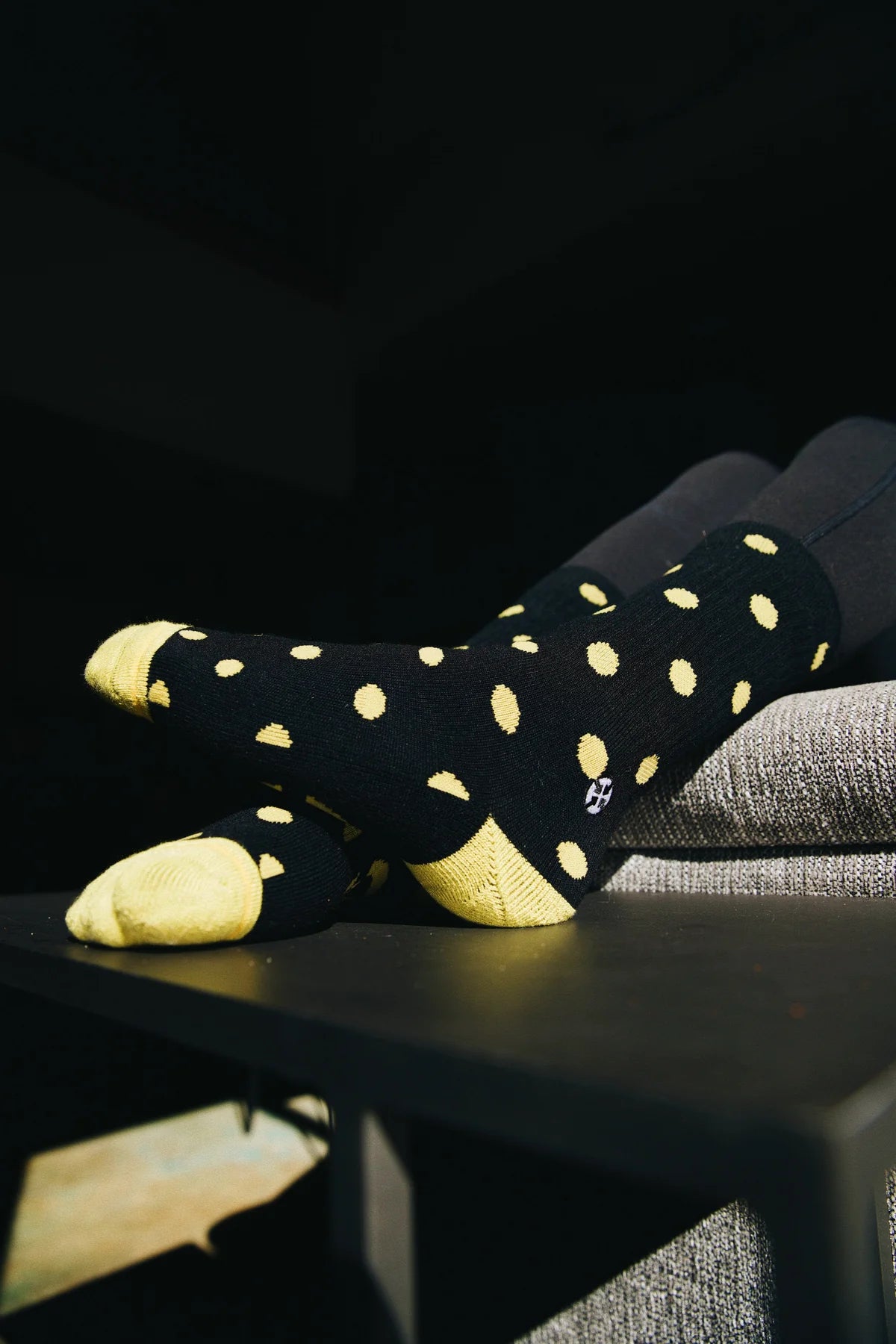 SPIDEY BAMBOO BLACK/GOLD POLKA DOTS CREW SOCKS