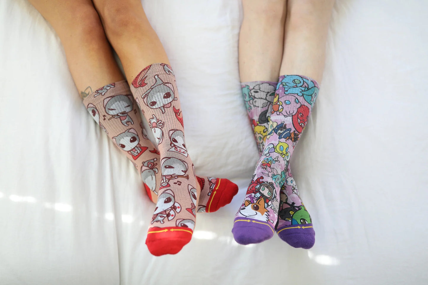 CUTE KITTIES CREW SOCKS WITH ART BY RYO TANIGUCHI