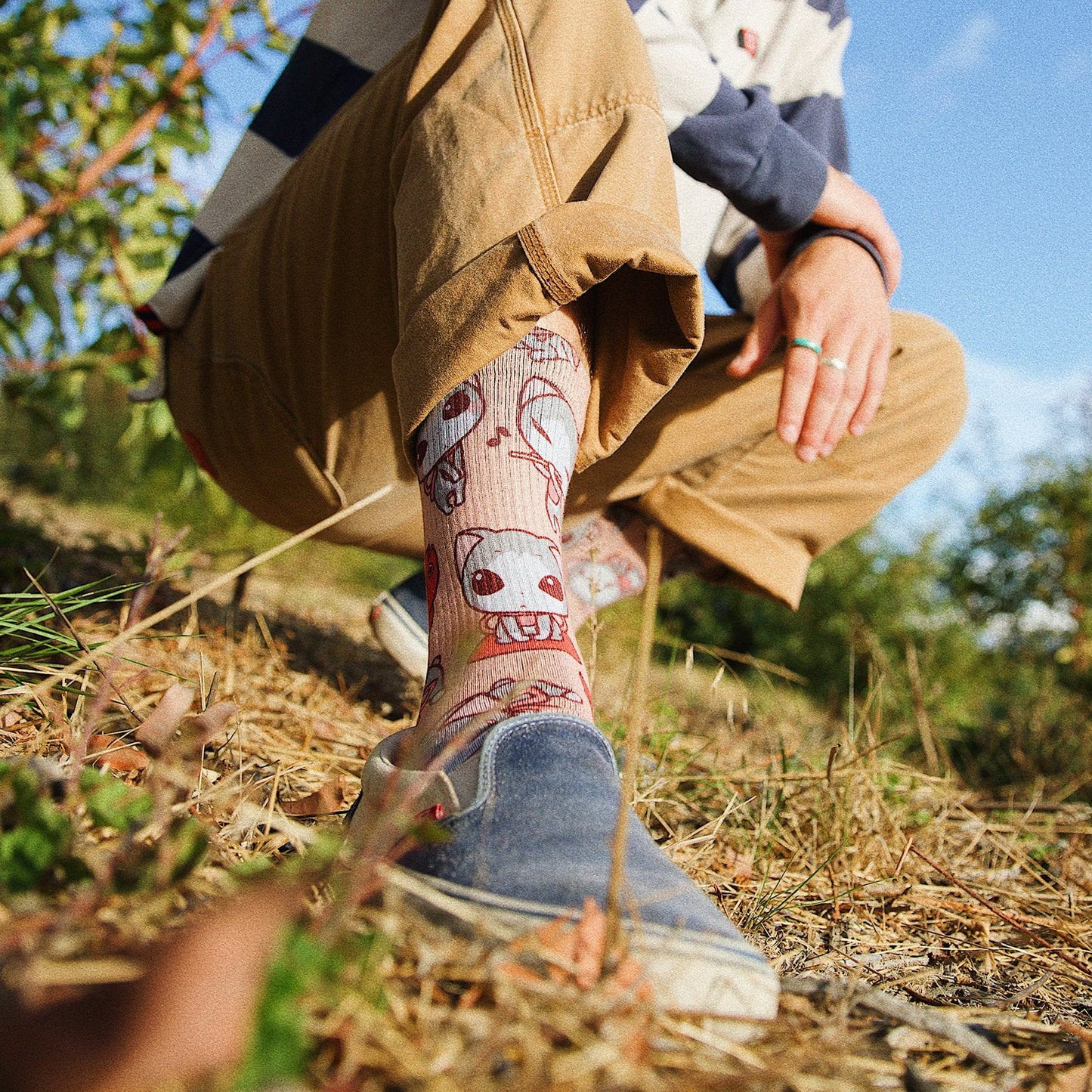 CUTE KITTIES CREW SOCKS WITH ART BY RYO TANIGUCHI