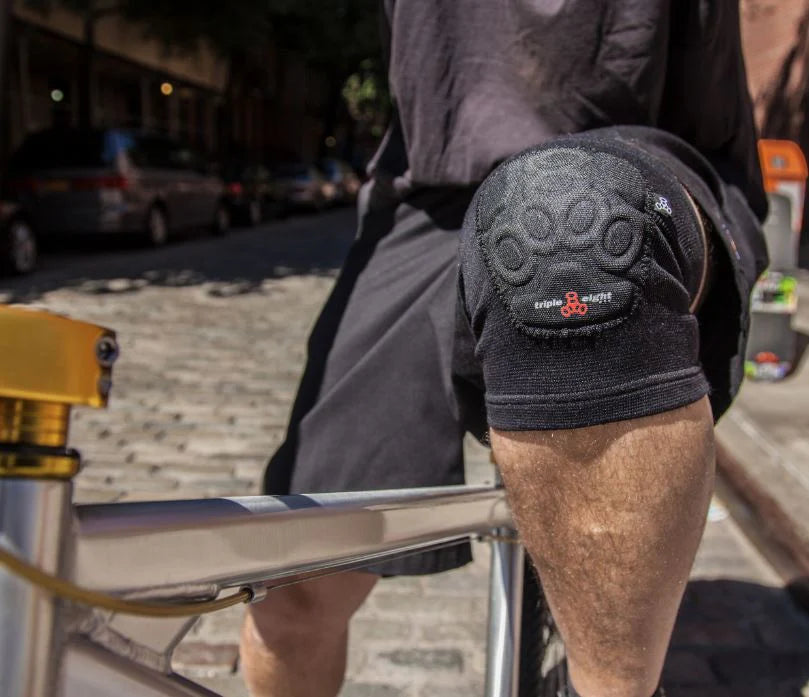 TRIPLE 8 CONVERT KNEE PADS BLACK