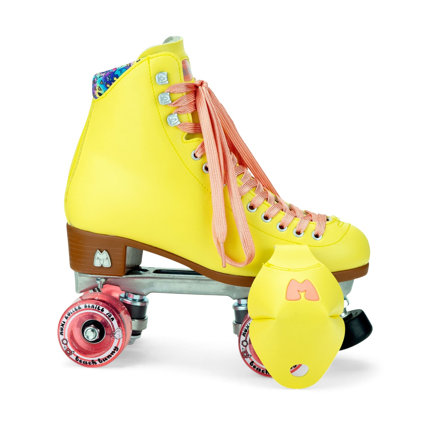 Come to Fresa's Roller Skate shop in Las Vegas and get your Moxi skates Beach Bunny. These Yellow/Lemon Moxi Skate Beach Bunny are ready for outdoor skating. Cruise around Las Vegas Art District or come and skate in our indoor skate ramp. Fresa's Roller Skate Shop the one skate shop in Las Vegas. We build custome shoe roller skate, roller Skate Classes and Roller Blade classes.