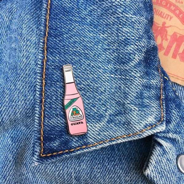 JARITOS GUAVA BOTTLE ENAMEL PIN
