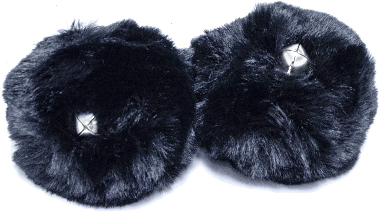 SURE GRIP POM POMS