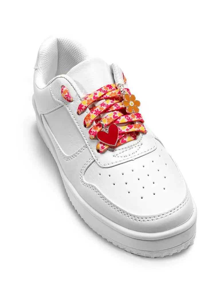 SHOE/ROLLER SKATE LACES AND CHARMS-HEART, FLOWER