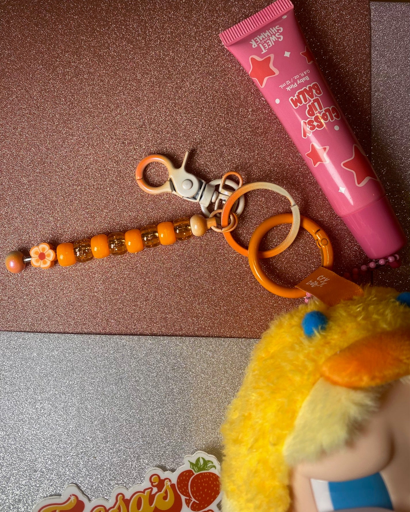 KEYCHAIN/BAG CHARM CRYBABY PLUSH W/LIPGLOSS DUCK