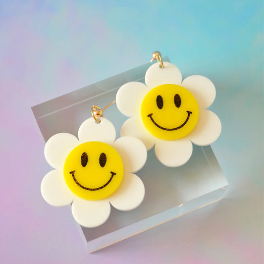 ACRYLIC SMILEY HAPPY DAISY FLOWER EARRINGS