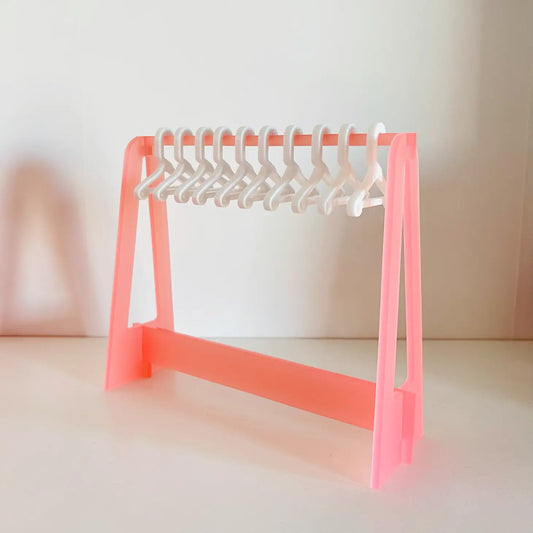 EARRING PINK DISPLAY WITH HANGERS