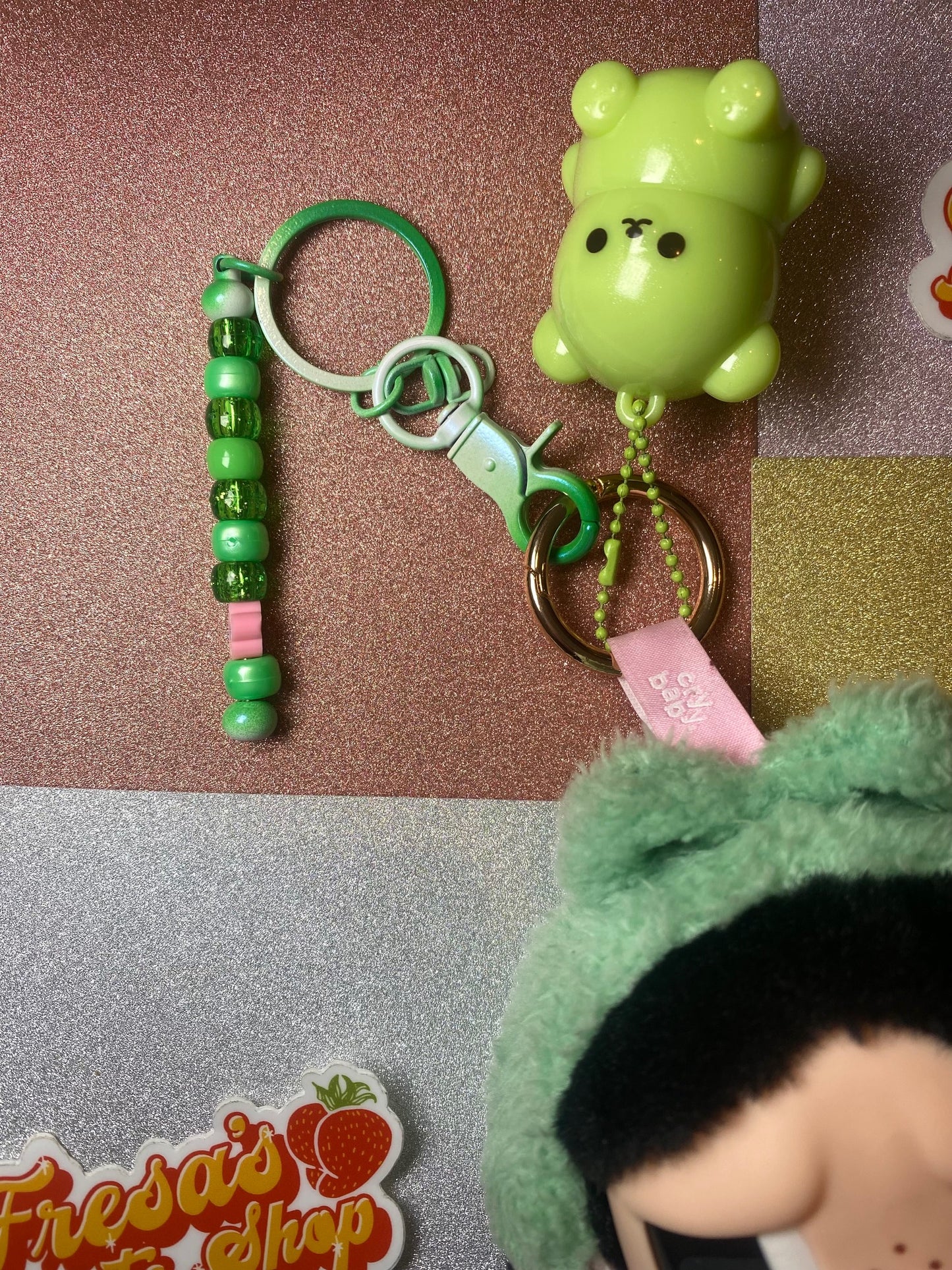 KEYCHAIN/BAG CHARM CRYBABY PLUSH W/LIPGLOSS