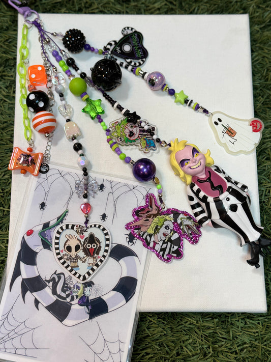 BEETLEJUICE 80'S STYLE BAGCHARM W BOOKMARK