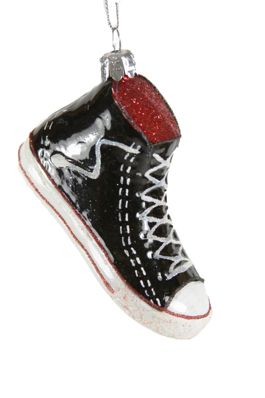 SNEAKER ORNAMENT