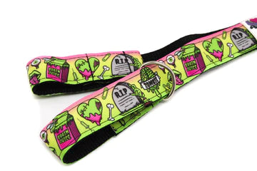 Zombie Love Skate Leash with D Rings