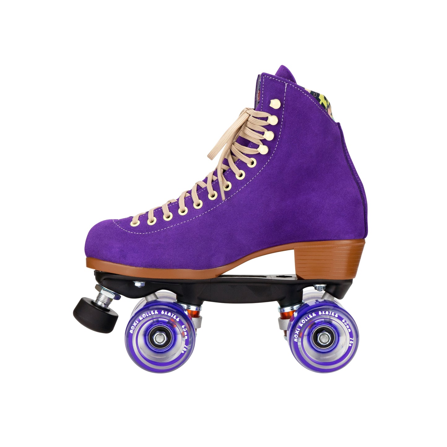 Come to Fresa's Roller Skate shop in Las Vegas and get your Moxi Lollys Skates.  These Purple Moxi Lolly Roller Skates are ready to the outdoor. Cruise around Las Vegas Art District or come and skate in our indoor skate ramp.